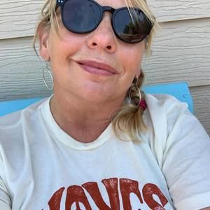 Meet your Posher, Annette